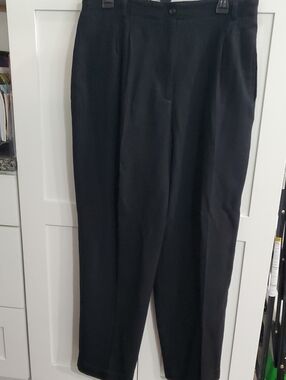 Liz Claiborne Black Women's Dress Pants - Straight Leg   100%wool